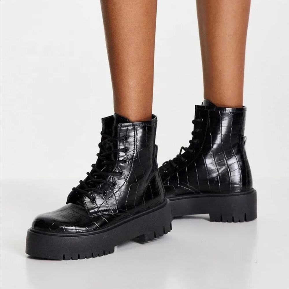 Steve Madden chunky croc booties